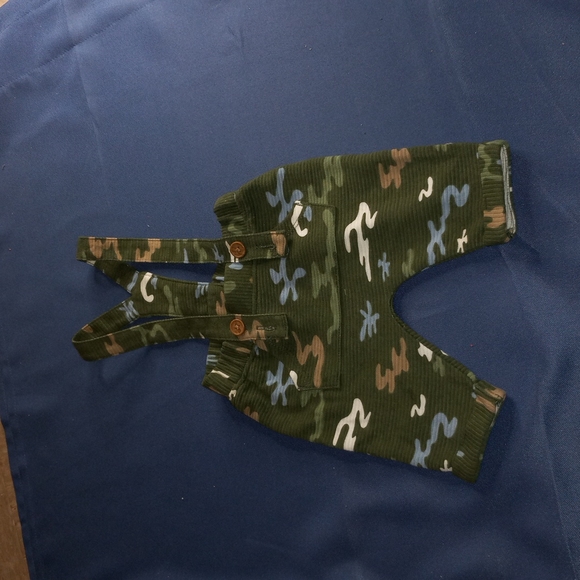 Baby clothes - Picture 4 of 5